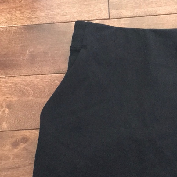 Lululemon Drop Pant- Black- Size 4 - Picture 8 of 13